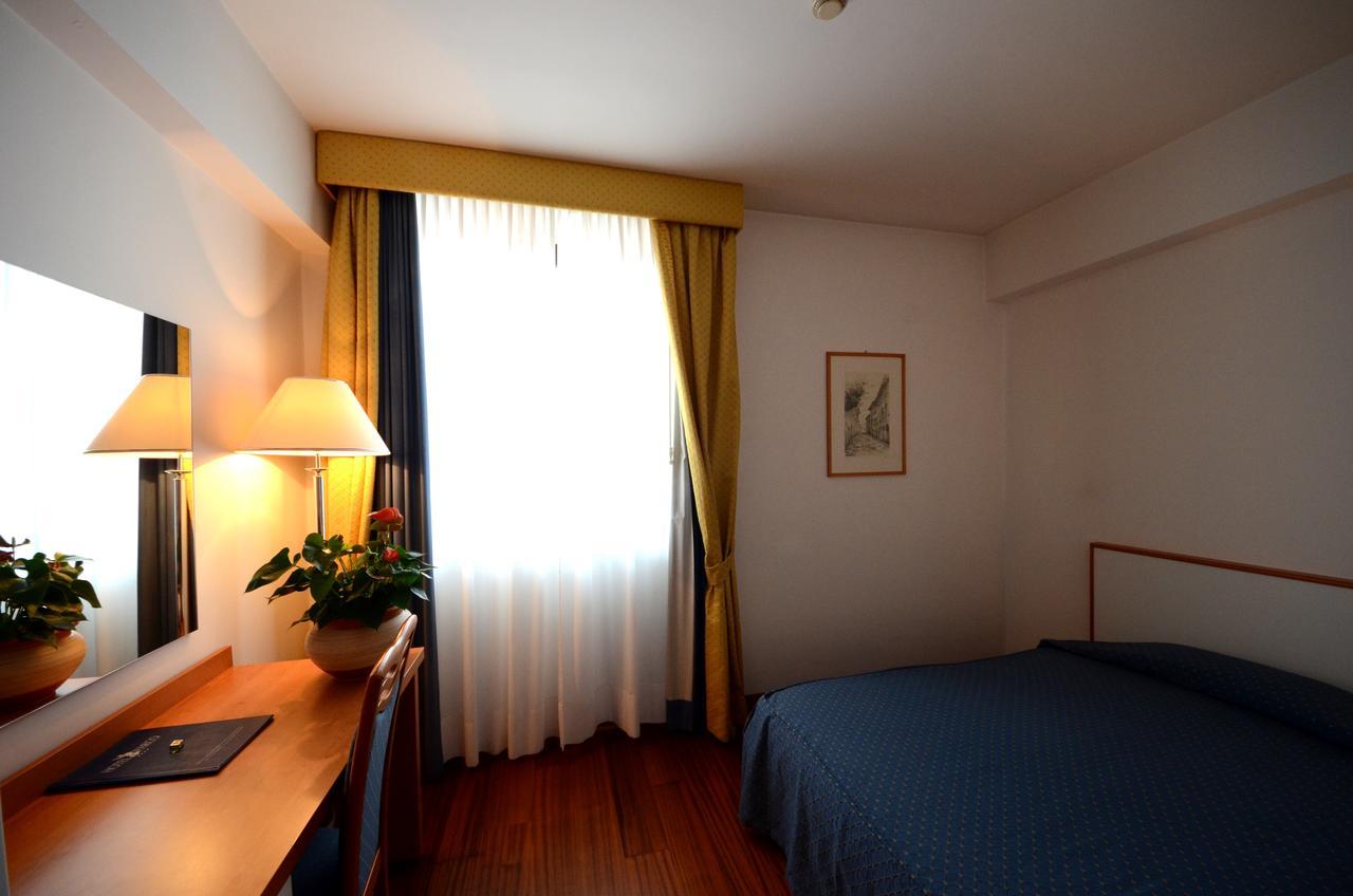 Hotel Parco Castelfidardo Extérieur photo